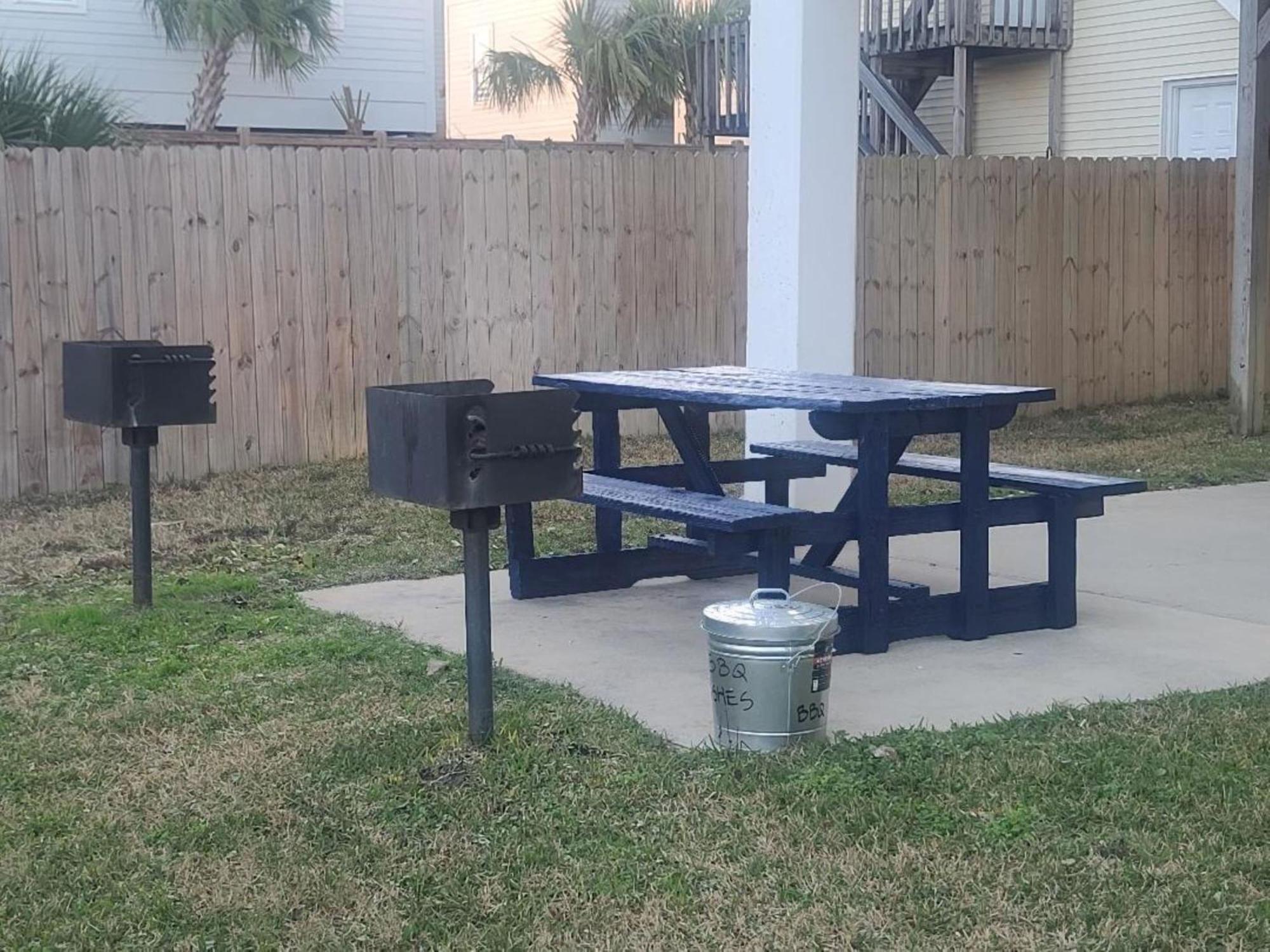 Cozy Condo Just Steps To The Beach, Unit 2 - Sleeps 4 Gulf Shores Kültér fotó